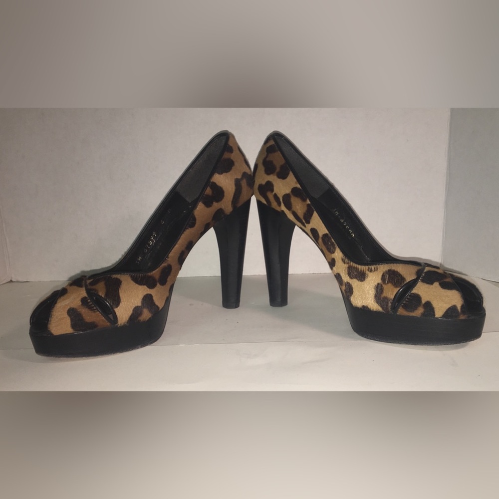 Stuart Weitzman Size 7.5 Leopard Print Calf Hair … - image 8